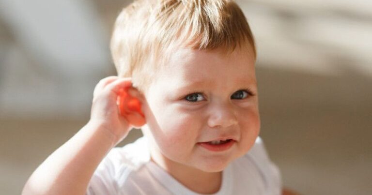 Mikrotia: Mengapa Telinga Anak Saya Kecil?